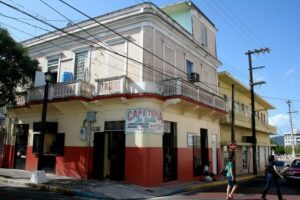 caguas-9-small-cities-women-earn-more-than-men