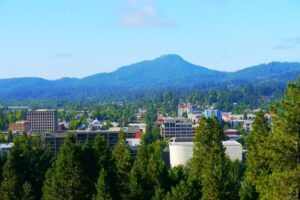 eugene-oregon-best-cities-young-female-professionals (1)