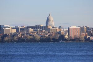 madison-wisconsin-best-cities-young-female-professionals (1)